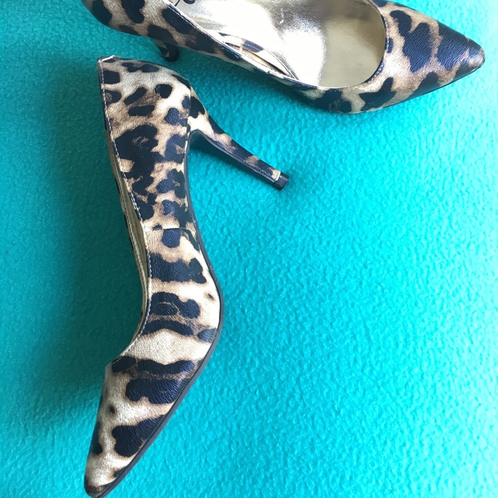 143 Girl Leopard Owanda Heels Size 7